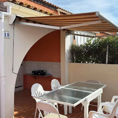 Maisonnette Au Soleil De 4 A 6 Prs *